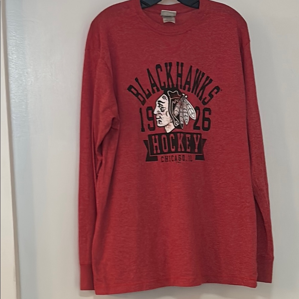XL long sleeved Chicago Blackhawks T shirt